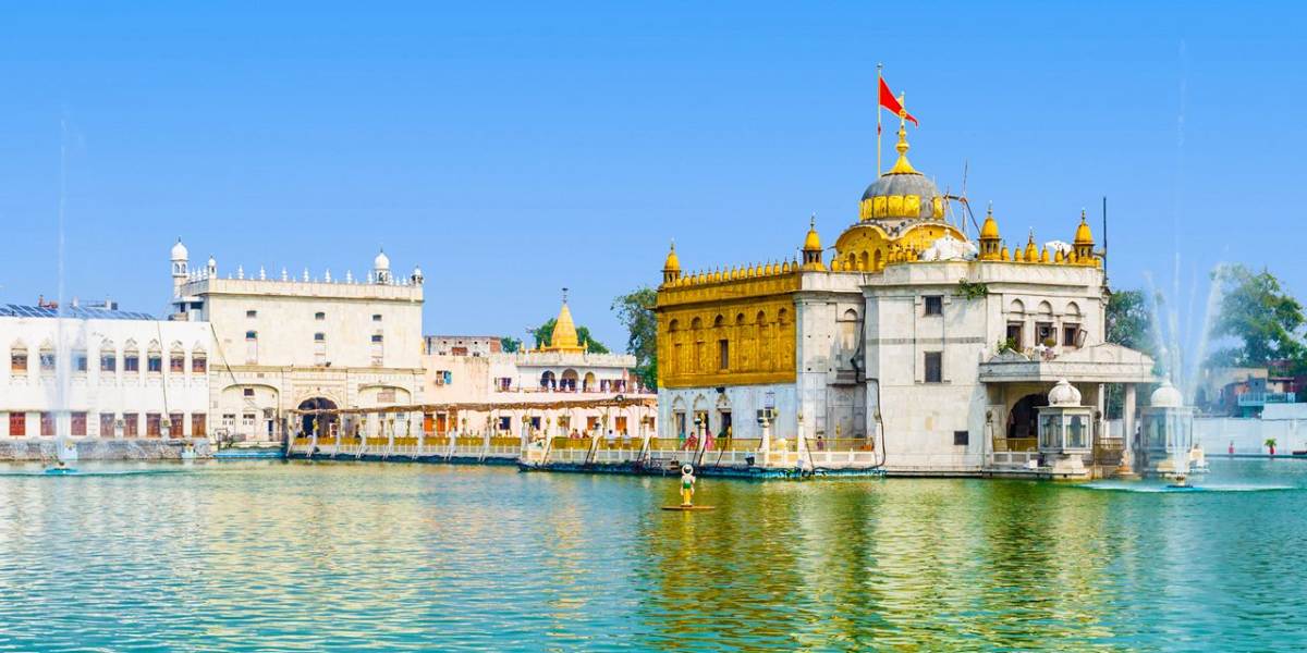 Discover Amritsar Full-Day Heritage Tour
