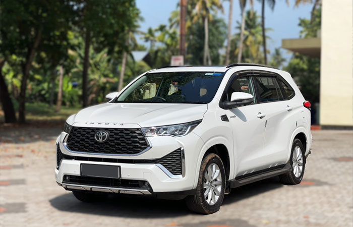 Innova Hycross