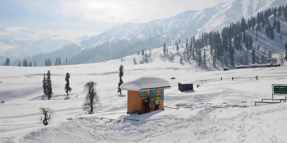Grand Himalayan Tour: Dalhousie–Dharamshala–Manali