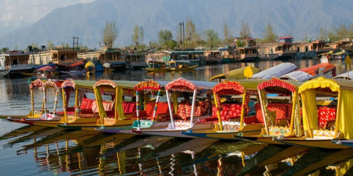 Srinagar–Gulmarg–Pahalgam 7-Day Scenic Tour