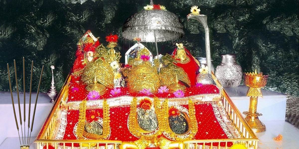 Divine Journey: Vaishno Devi to Srinagar Hills
